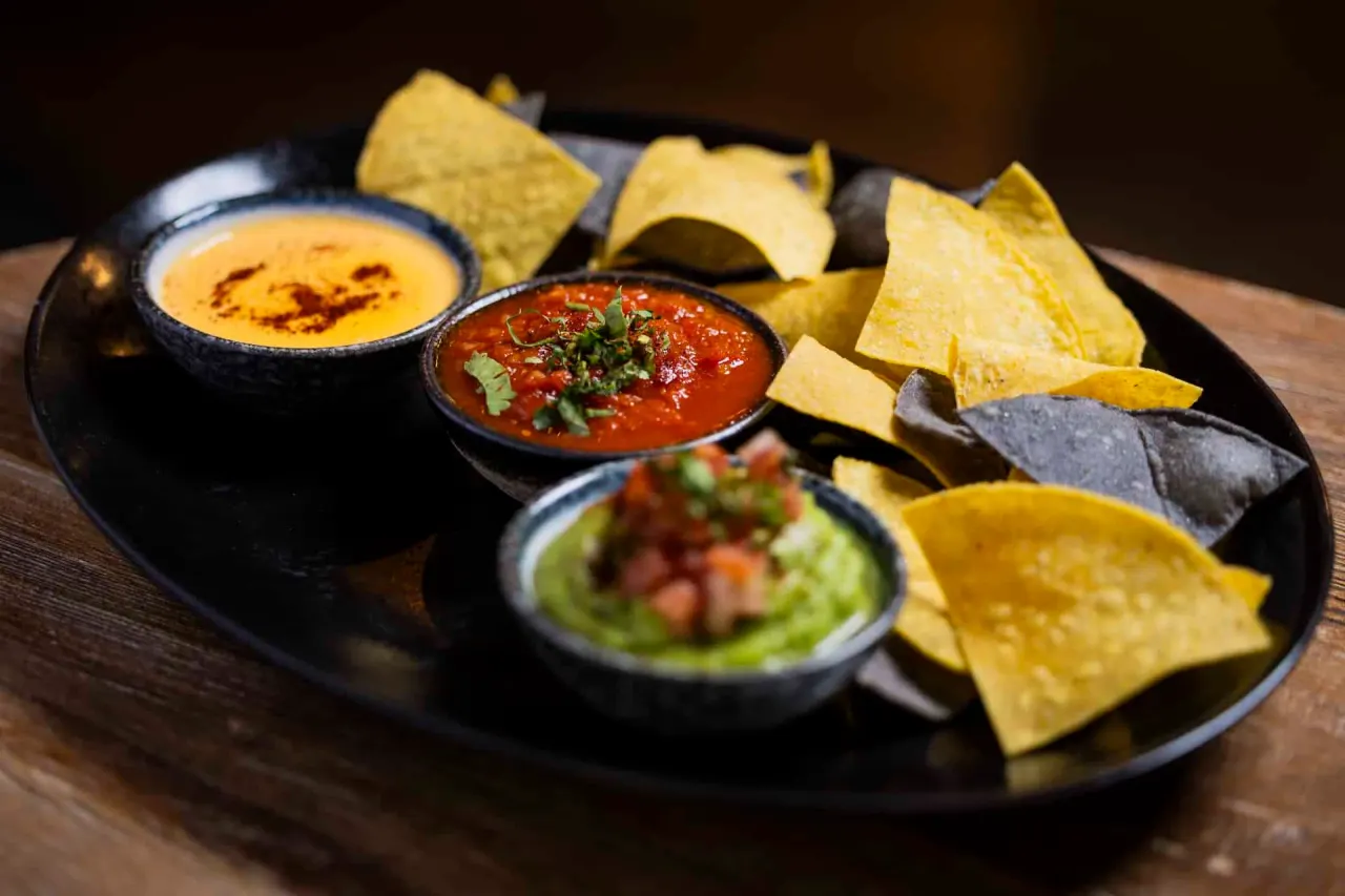 BookNoFees: レストラン – Hugo’s Mexican Bar & Kitchen – Budapest – Hugo’s Mexican Bar & Kitchen、写真1