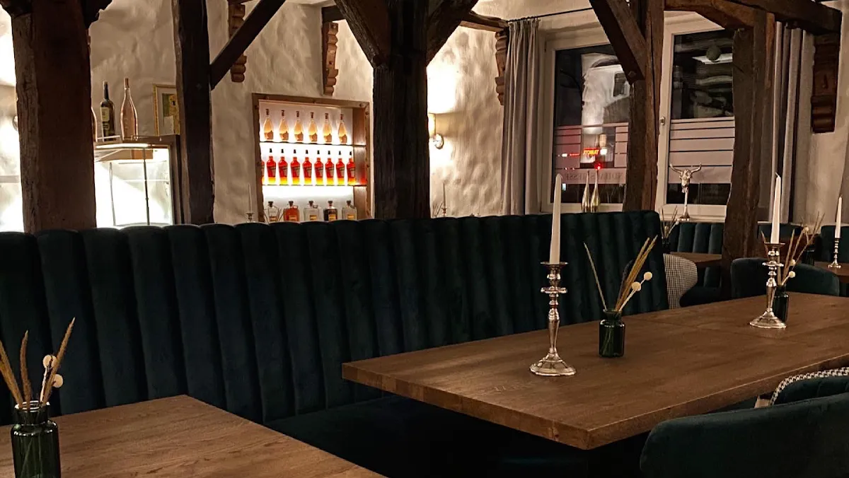 BookNoFees: レストラン – Landhaus Hesse Restaurant – Herdecke – ラントハウス・ヘッセ・レストラン、写真1