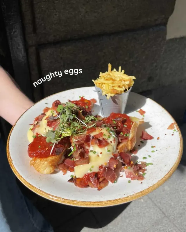 BookNoFees: カフェ – Brunch Club Cafe – Madrid – Brunch Club Cafe、写真3