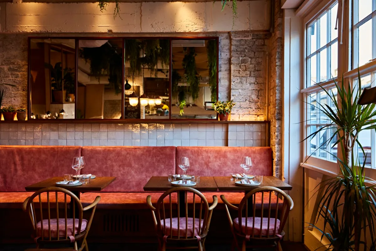 BookNoFees: レストラン – Carmel – London – カーメル、写真1