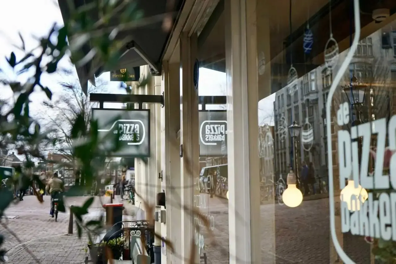 BookNoFees: レストラン – De Pizzabakkers – Amsterdam – De Pizzabakkers、写真1