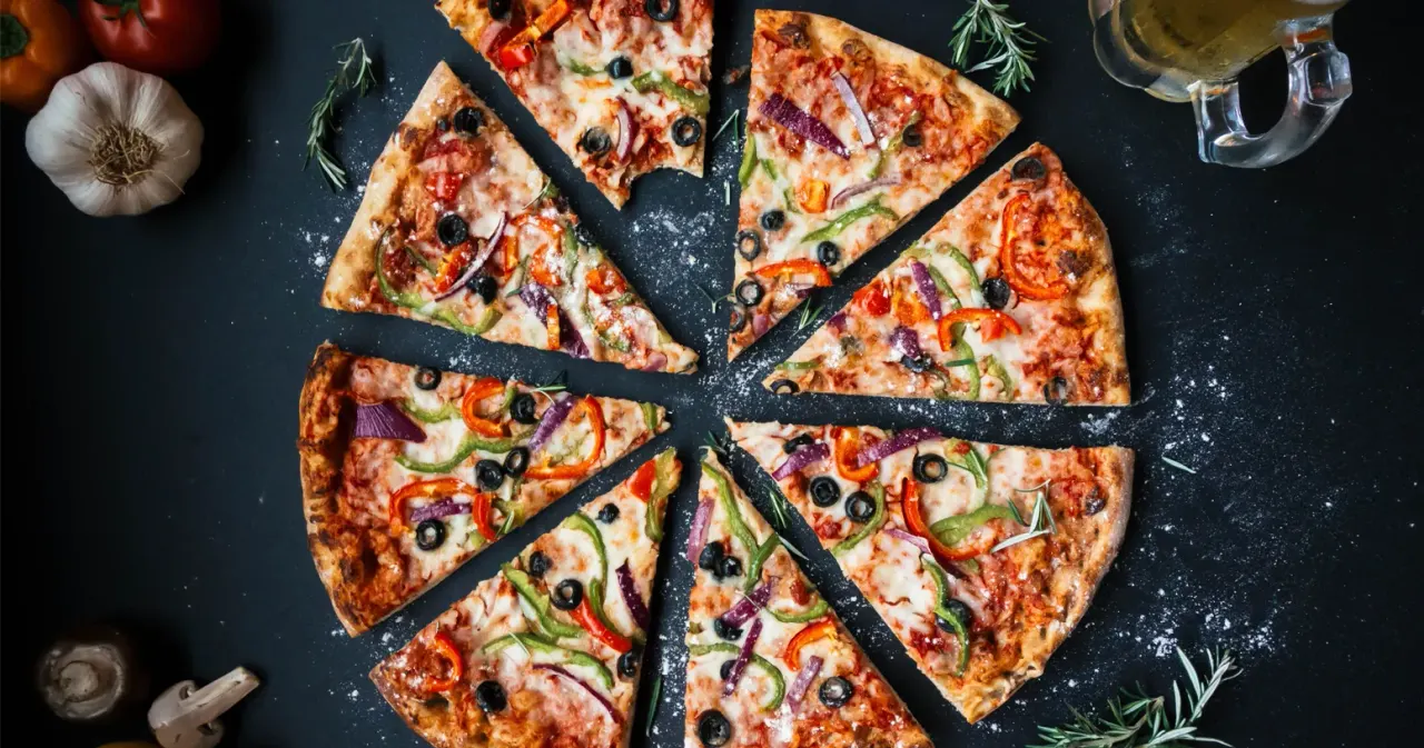 BookNoFees: スナックバー – Pizza Vitto – Madrid – Pizza Vitto、写真1