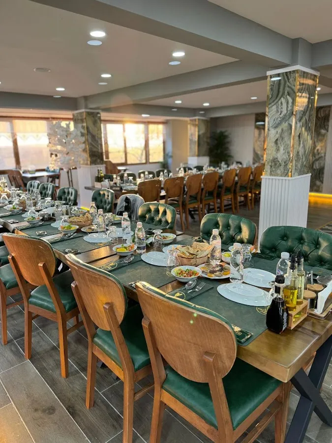 BookNoFees: レストラン – Erzurum Cağ Kebap Tesisi – Istanbul – エルズルム・ジャーケバブ施設、写真1