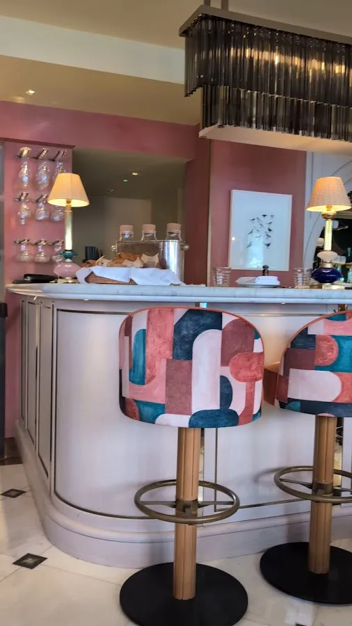 BookNoFees: レストラン – Cafe Murano – London – Cafe Murano、写真3