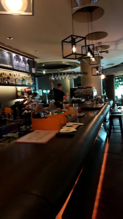 BookNoFees: カフェ – Select Cafe – Athens – セレクトカフェ、写真2