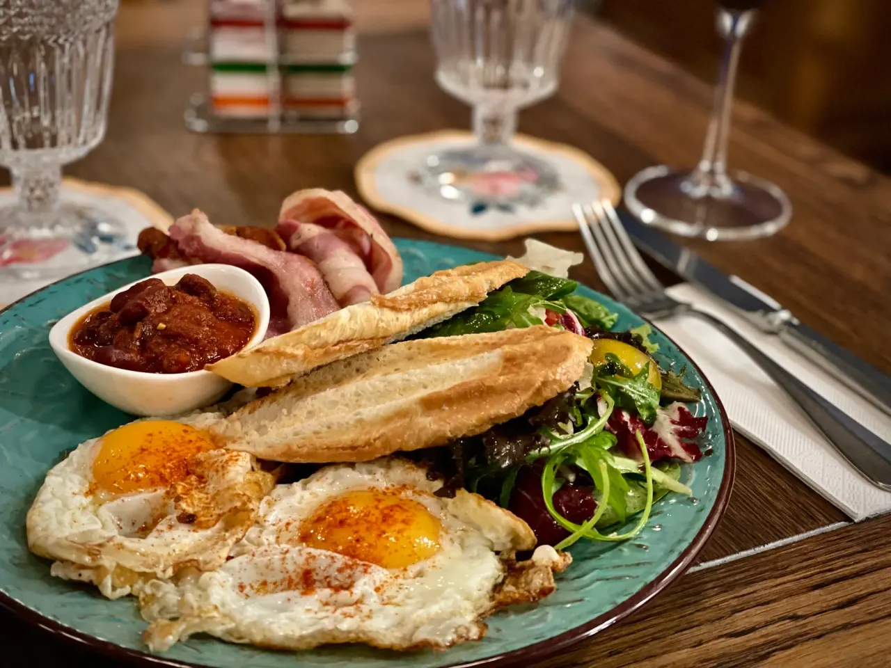 BookNoFees: レストラン – Osteria Tartufo – Sofia – Osteria Tartufo、写真1