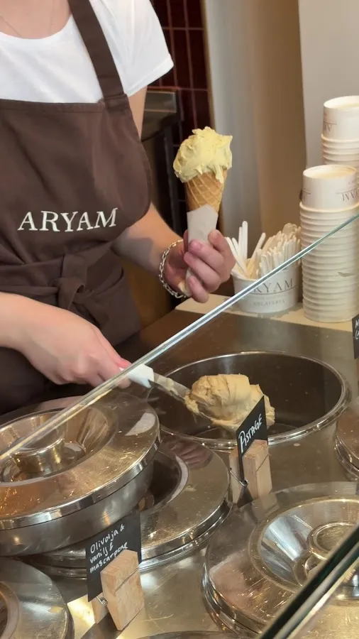 BookNoFees: アイスクリーム – Aryam – Stockholm – Aryam、写真2