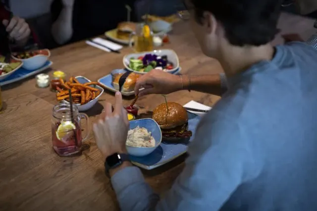 BookNoFees: レストラン – Le Burger – Vienna – Le Burger、写真3