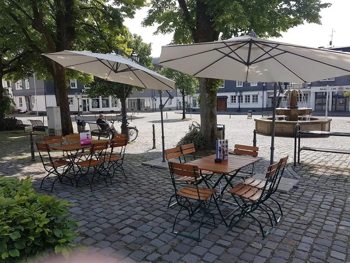 BookNoFees: レストラン – Eiscafe San Remo – Drolshagen – Eiscafe San Remo、写真1