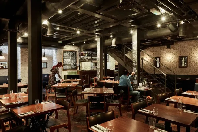 BookNoFees: Blacklock, London